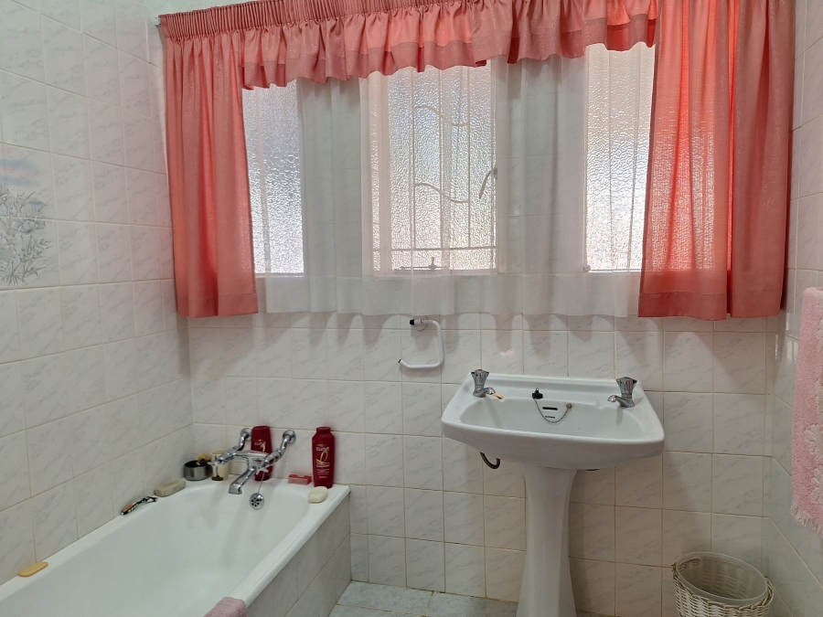 4 Bedroom Property for Sale in Vrede Free State